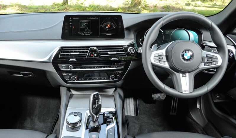 BMW 520d Touring M Sport Auto full
