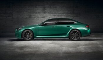 BMW M5 SALOON full