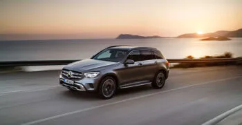 1-Mercedes-Benz-Glc-300-De-4matic-Amg-Line-5dr-9g-tronic-350x181