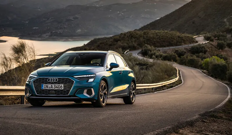 Audi-A3-Sportback-30-Tfsi-S-Line-Manual-1-798x466