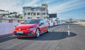 Volkswagen-Golf-Gti-Performance-2