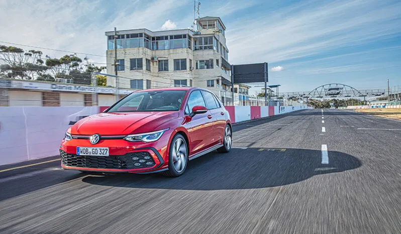 Volkswagen-Golf-Gti-Performance-2